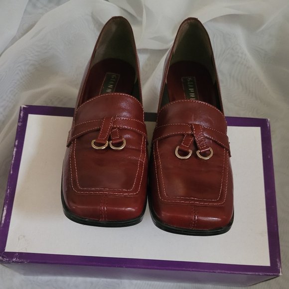 Gianni Bini Chunky Leather Upper Heels - Size 8 - Picture 4 of 8